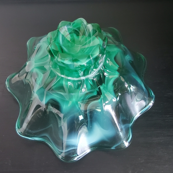 Vintage Opalescent Green Glass Bowl Candy Dish - Picture 6 of 6